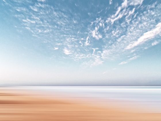 Photo Infinite horizon