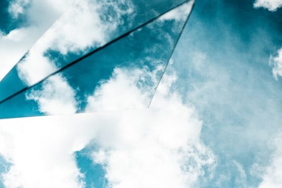 Photo Mirror reflection