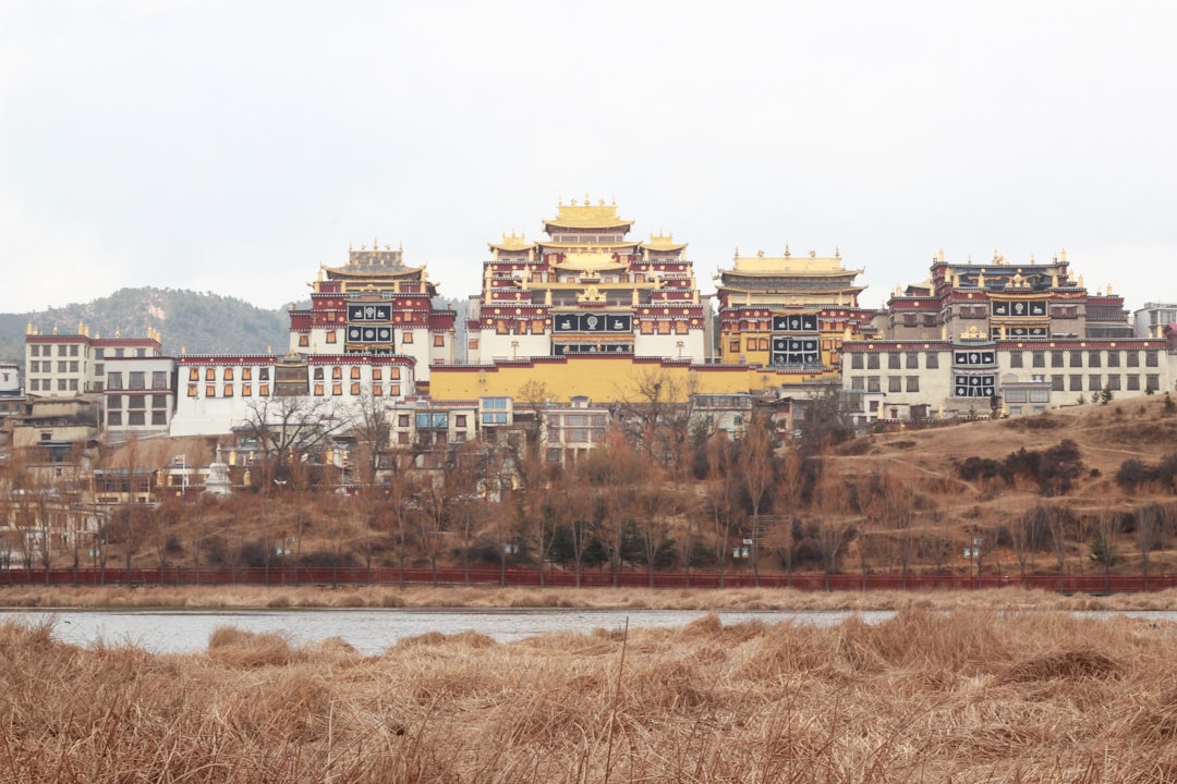 Photo Buddhist temple